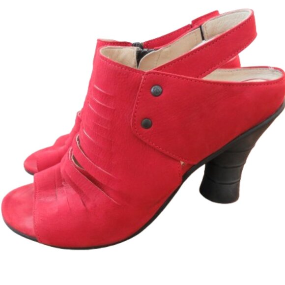 FLY LONDON Amid Suede Peep Toe Perforated Sandals in Red - Size US 10 - 10.5 - Picture 1 of 14